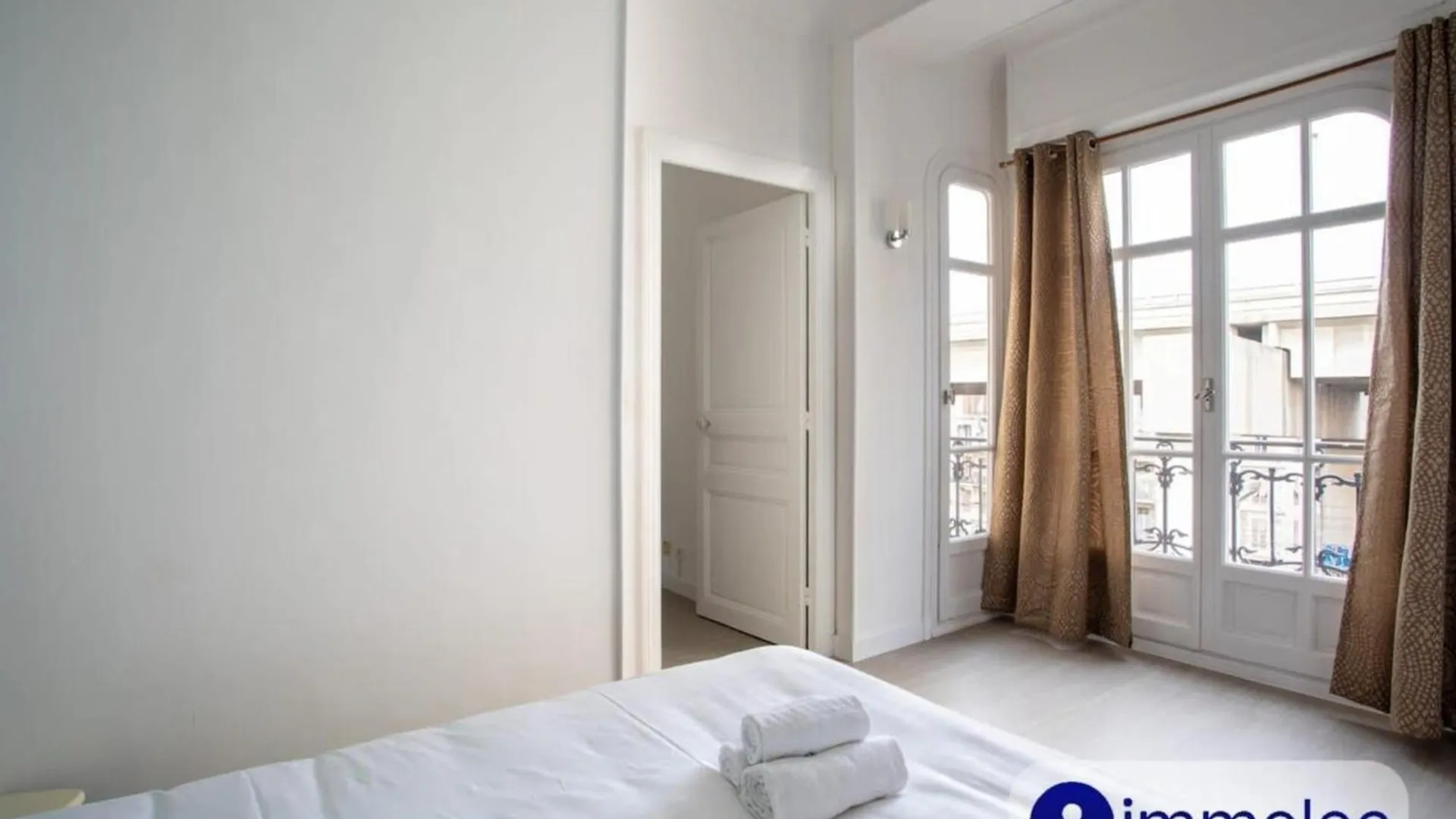 Apartment Near Station And Shops Nice
